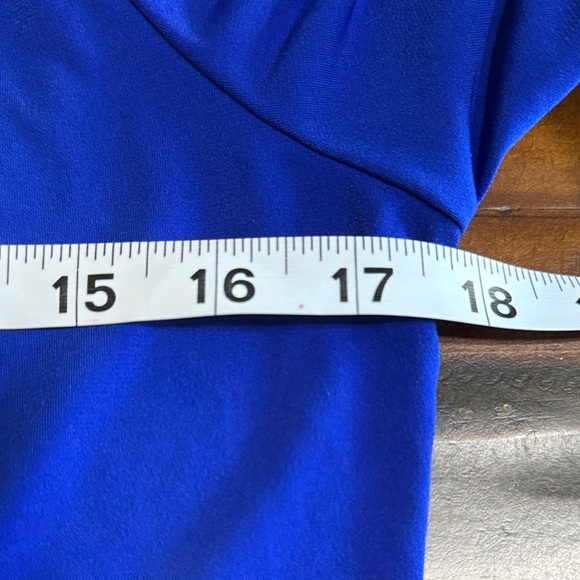 Moa Moa Blue Top - Picture 6 of 9